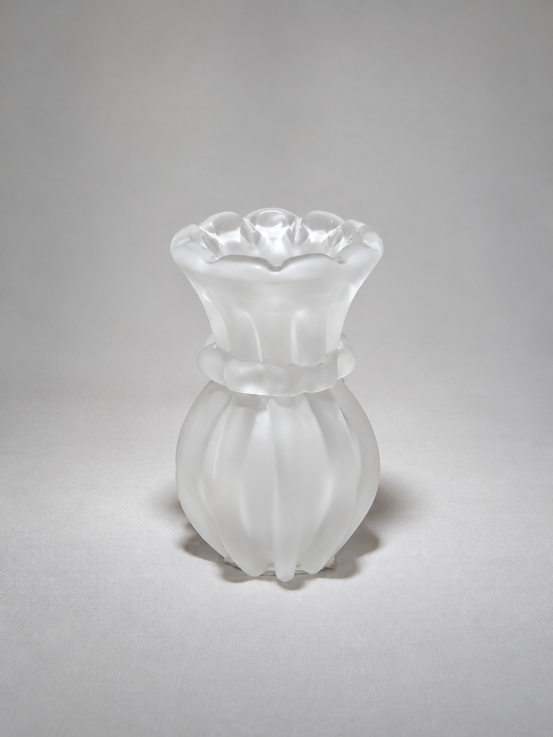 Vaso de vidro jateado